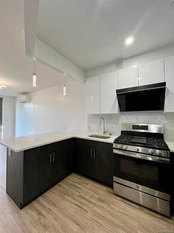 7065 Queens Boulevard 6L, Woodside, NY 11377