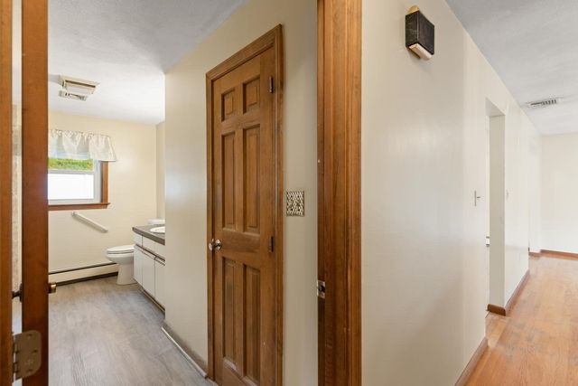 12 Marion Ave, Beverly, MA 01915