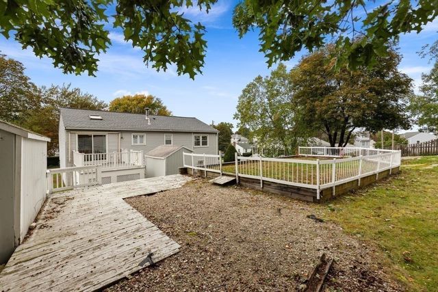 12 Marion Ave, Beverly, MA 01915