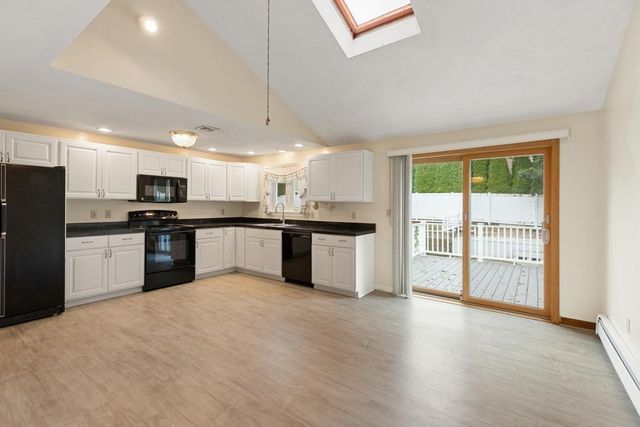 12 Marion Ave, Beverly, MA 01915