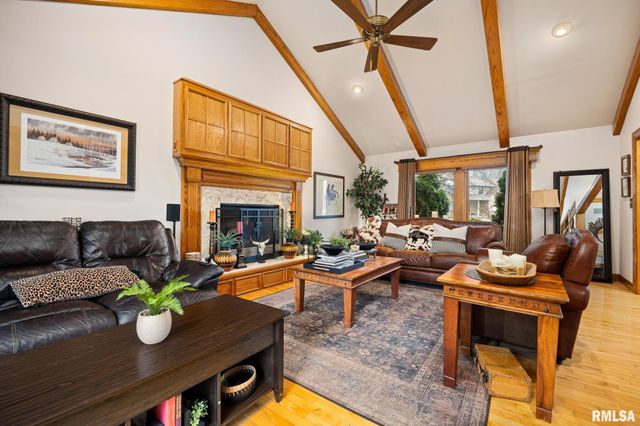 1133 W BROOKFOREST Drive, Peoria, IL 61615