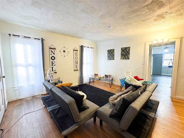 1009 North Street, Rochester, NY 14621