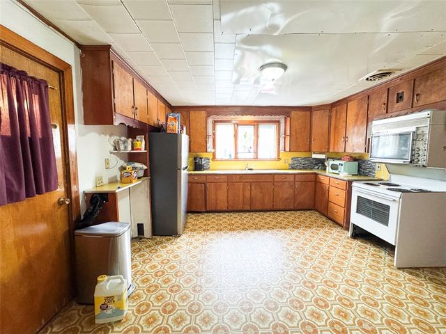 1009 North Street, Rochester, NY 14621