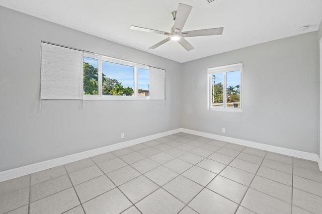1900 SW 33rd Avenue, Fort Lauderdale, FL 33312
