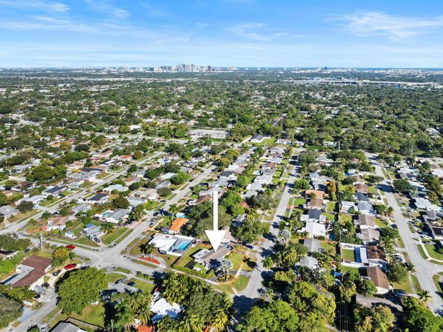 1900 SW 33rd Avenue, Fort Lauderdale, FL 33312