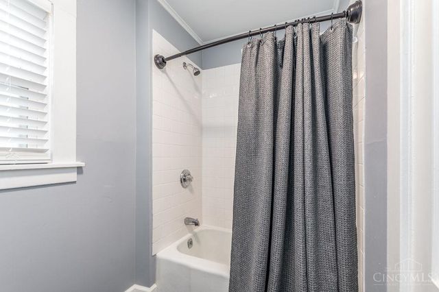 5310 Globe Avenue, Norwood, OH 45212