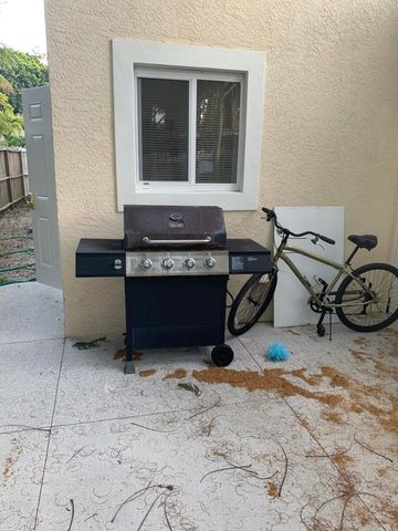 2212 Florida Avenue A, West Palm Beach, FL 33401