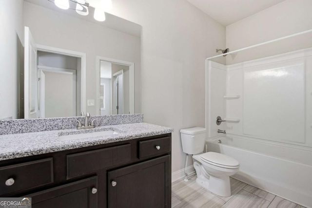3304 Ivy Farm Path, Buford, GA 30519