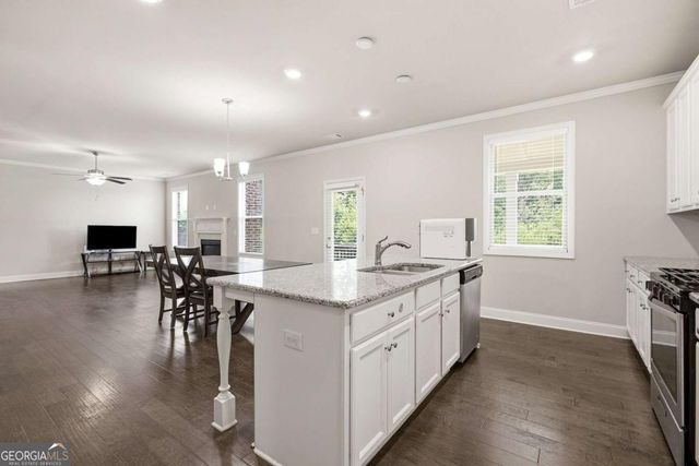 3304 Ivy Farm Path, Buford, GA 30519