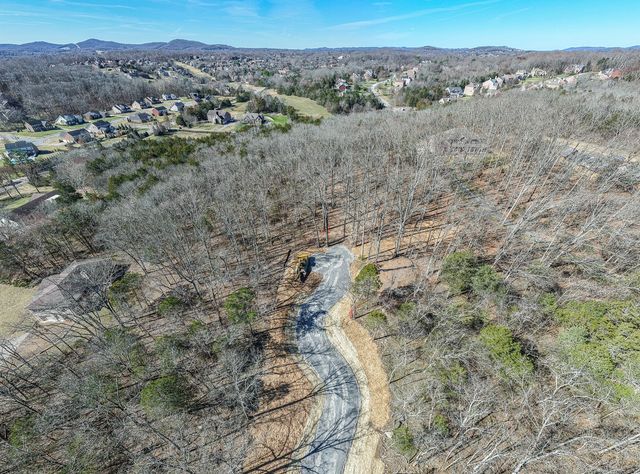 915 Bluff Rd, Brentwood, TN 37027