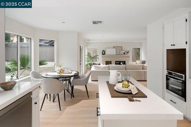 1856 Pelican Ct, Tracy, CA 95376