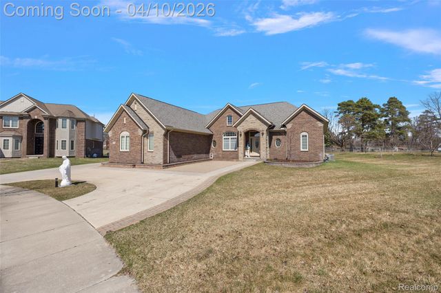 4411 Forster Lane, Shelby Charter Township, MI 48316