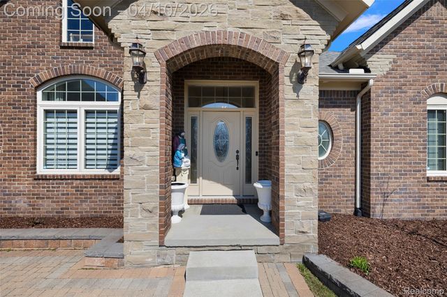 4411 Forster Lane, Shelby Charter Township, MI 48316