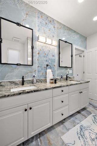 4411 Forster Lane, Shelby Charter Township, MI 48316