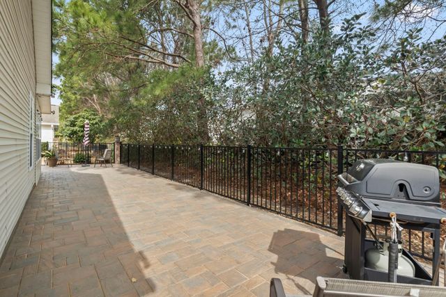 425 Kessinger Dr., Myrtle Beach, SC 29575