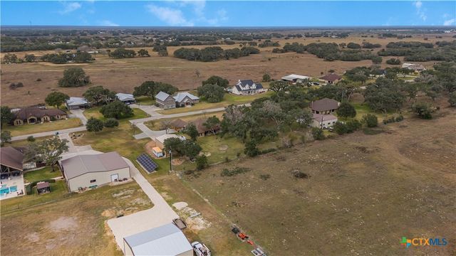759 Richter Road, Inez, TX 77968