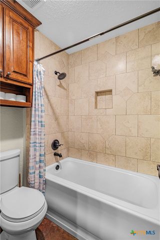 759 Richter Road, Inez, TX 77968