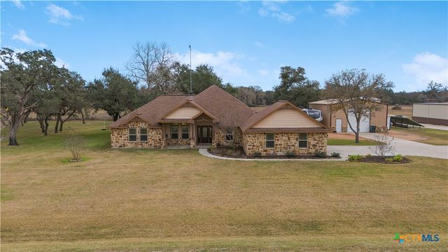759 Richter Road, Inez, TX 77968