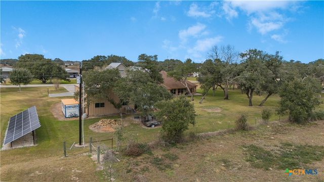 759 Richter Road, Inez, TX 77968