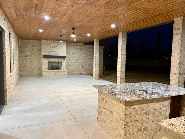 4700 Rustic Trail, Moore, OK 73160