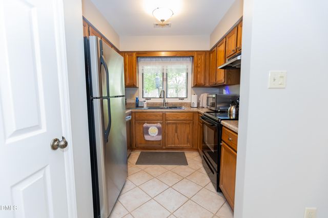 4314 Pin Oak Drive, Durham, NC 27707