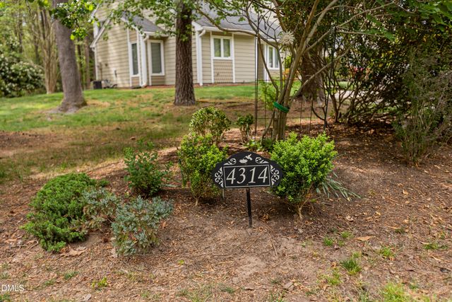 4314 Pin Oak Drive, Durham, NC 27707