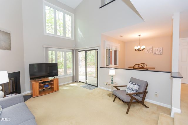 4314 Pin Oak Drive, Durham, NC 27707