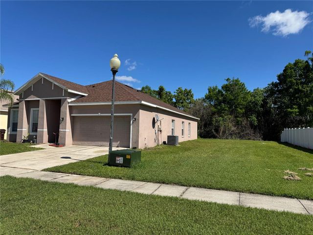 877 HACIENDA CIRCLE, Kissimmee, FL 34741
