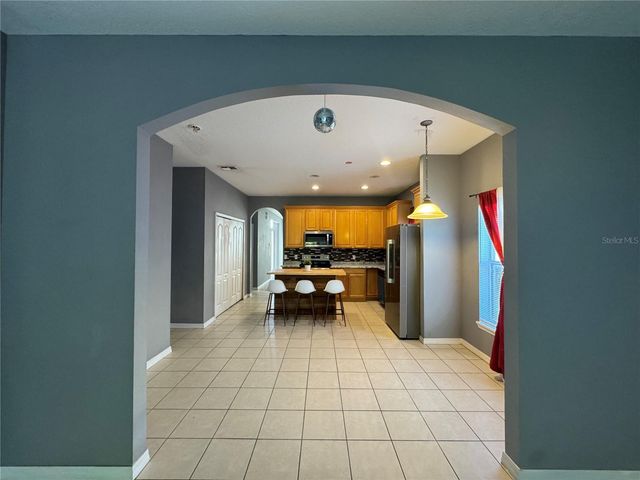 877 HACIENDA CIRCLE, Kissimmee, FL 34741