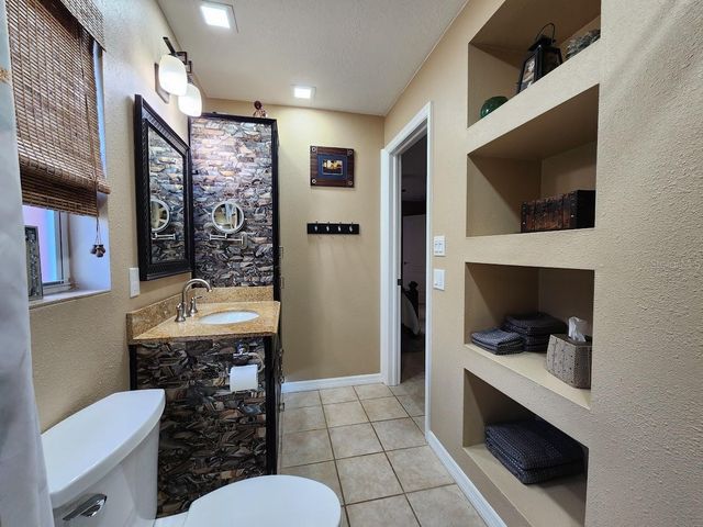 8137 GALBUT AVENUE, North Port, FL 34291