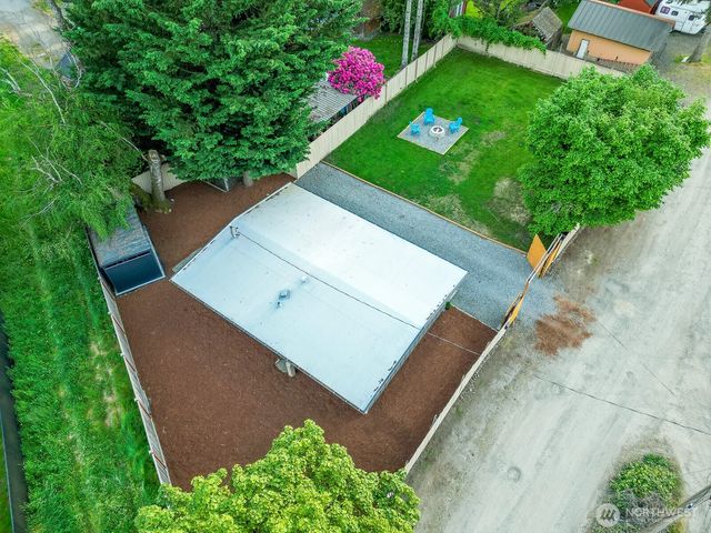 31952 W Bagwell Street, Carnation, WA 98014