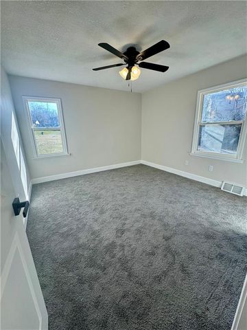 1505 Valley Road, Kansas City, KS 66102