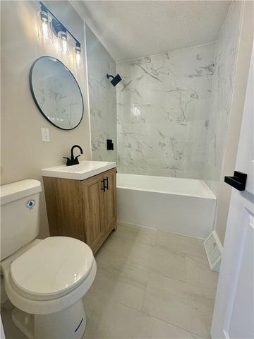 1505 Valley Road, Kansas City, KS 66102