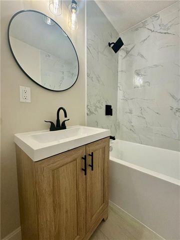 1505 Valley Road, Kansas City, KS 66102