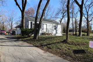 1505 Valley Road, Kansas City, KS 66102