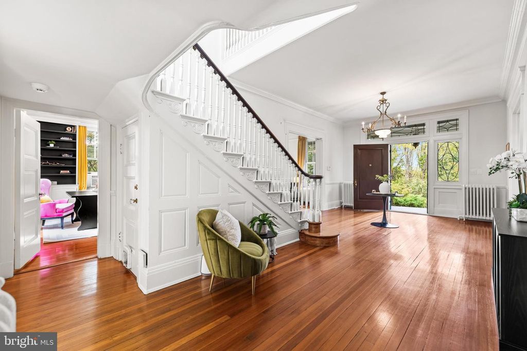 1926 RUXTON RD, Ruxton, MD 21204