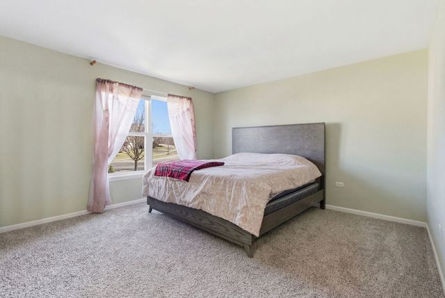 829 Lindsey Lane, Bolingbrook, IL 60440