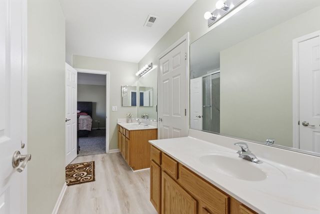 829 Lindsey Lane, Bolingbrook, IL 60440