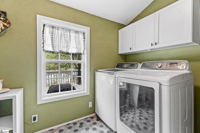 76 Lawrence Street, Lyman, SC 29365