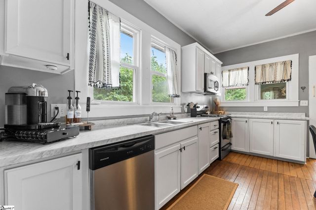 76 Lawrence Street, Lyman, SC 29365