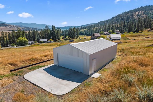 842DD Valley Westside Rd, Colville, WA 99114 property photo