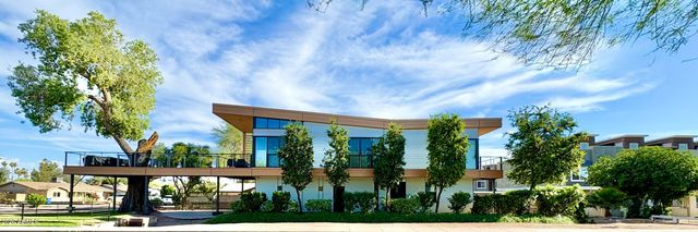 900 S UNA Avenue, Tempe, AZ 85281