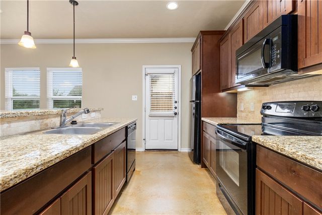 3407 Cullen Trail, College Station, TX 77845