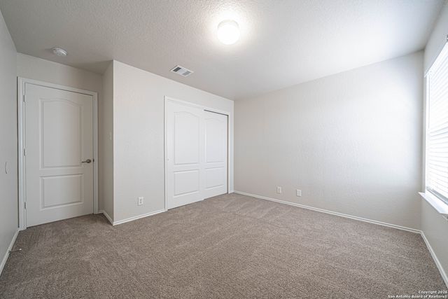 7702 Hedrick Farm, San Antonio, TX 78239