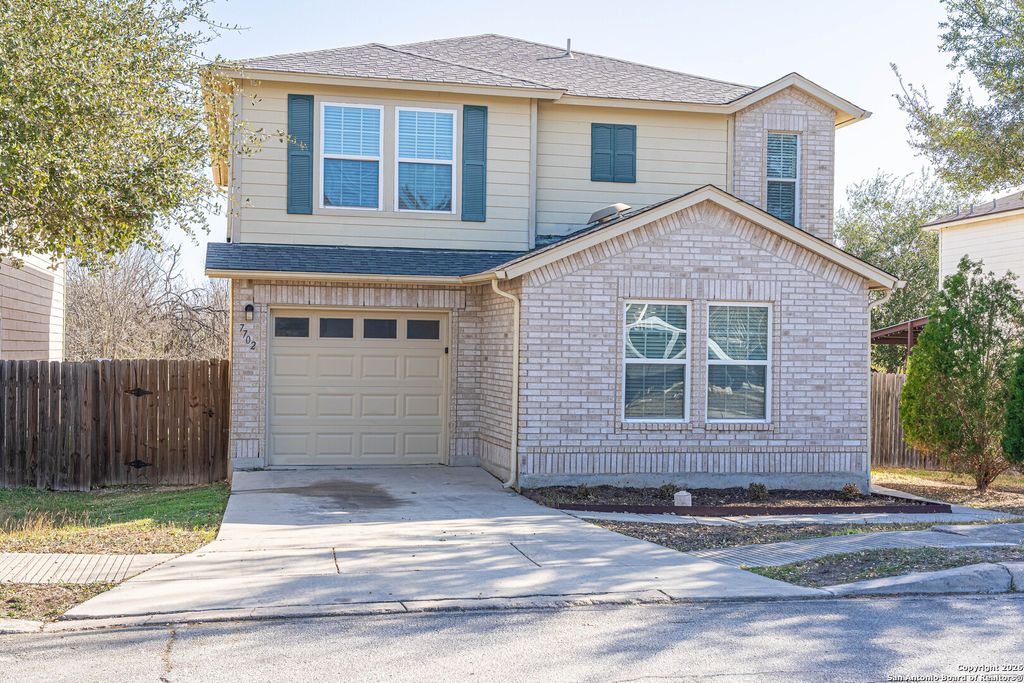 7702 Hedrick Farm, San Antonio, TX 78239