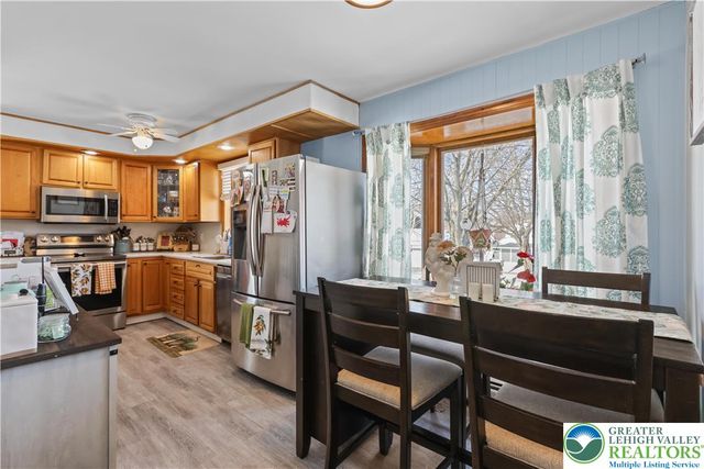 1030 New Jersey Avenue, Hellertown Boro, PA 18055