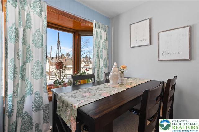 1030 New Jersey Avenue, Hellertown Boro, PA 18055