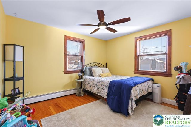 1030 New Jersey Avenue, Hellertown Boro, PA 18055