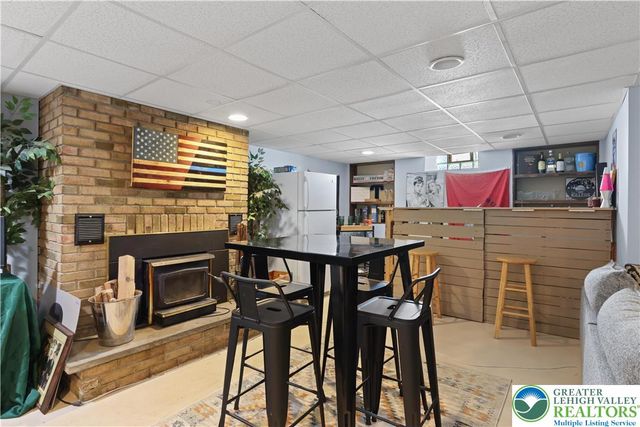 1030 New Jersey Avenue, Hellertown Boro, PA 18055