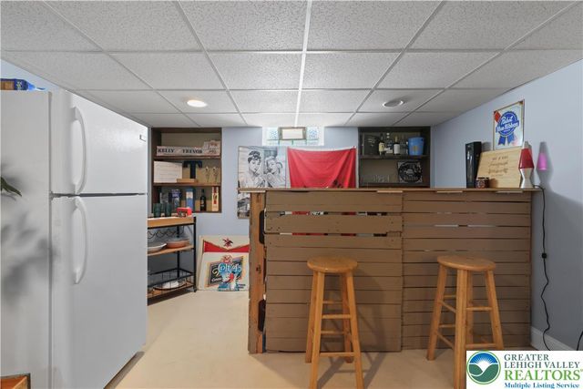 1030 New Jersey Avenue, Hellertown Boro, PA 18055